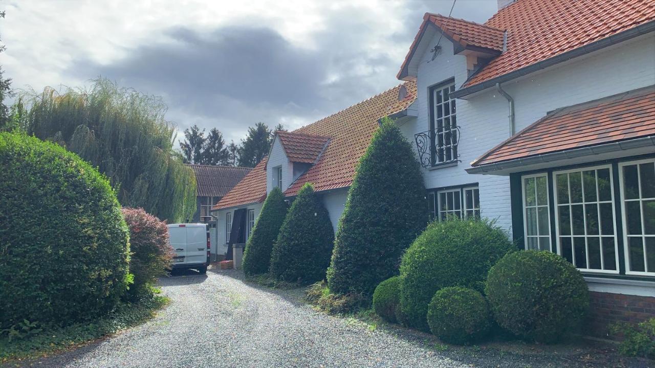 Вилла 'T Braeckshof Дилзен-Стоккем Экстерьер фото